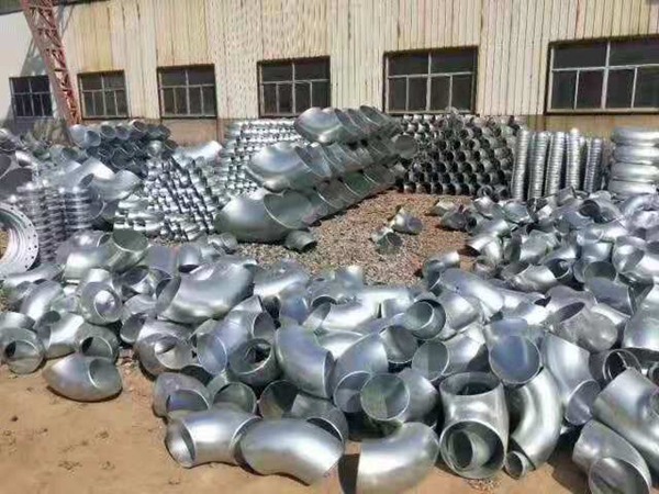 镀锌管件